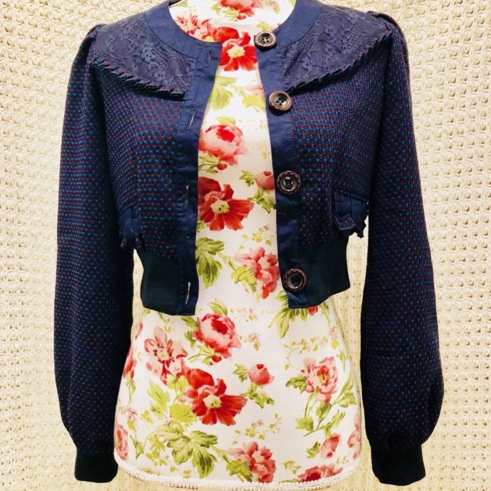 XXI Twist Forever 21 Jacket Small Crop Blazer